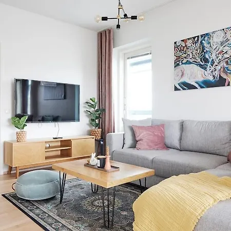 Rauhallinen Kolmio Omalla Saunalla Tampereen Keskustassa * Tammerfors