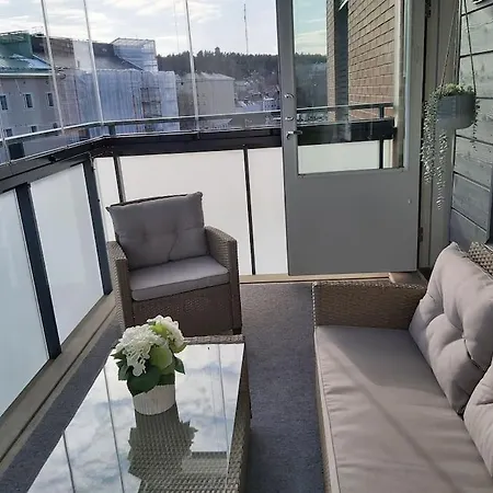 Rauhallinen Kolmio Omalla Saunalla Tampereen Keskustassa Huoneisto *